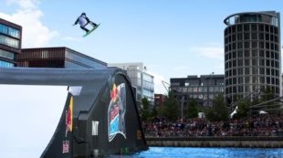 Killer Wakeboarding – Red Bull Rising High 2013